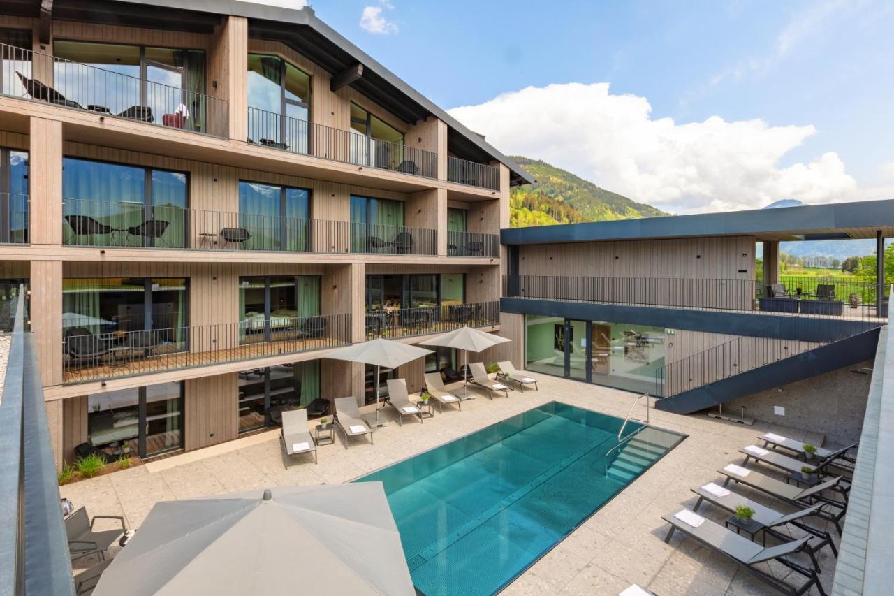 Emma Deluxe Aparthotel Ganzjaehrig Beheizter Aussenpool Piesendorf Exterior photo