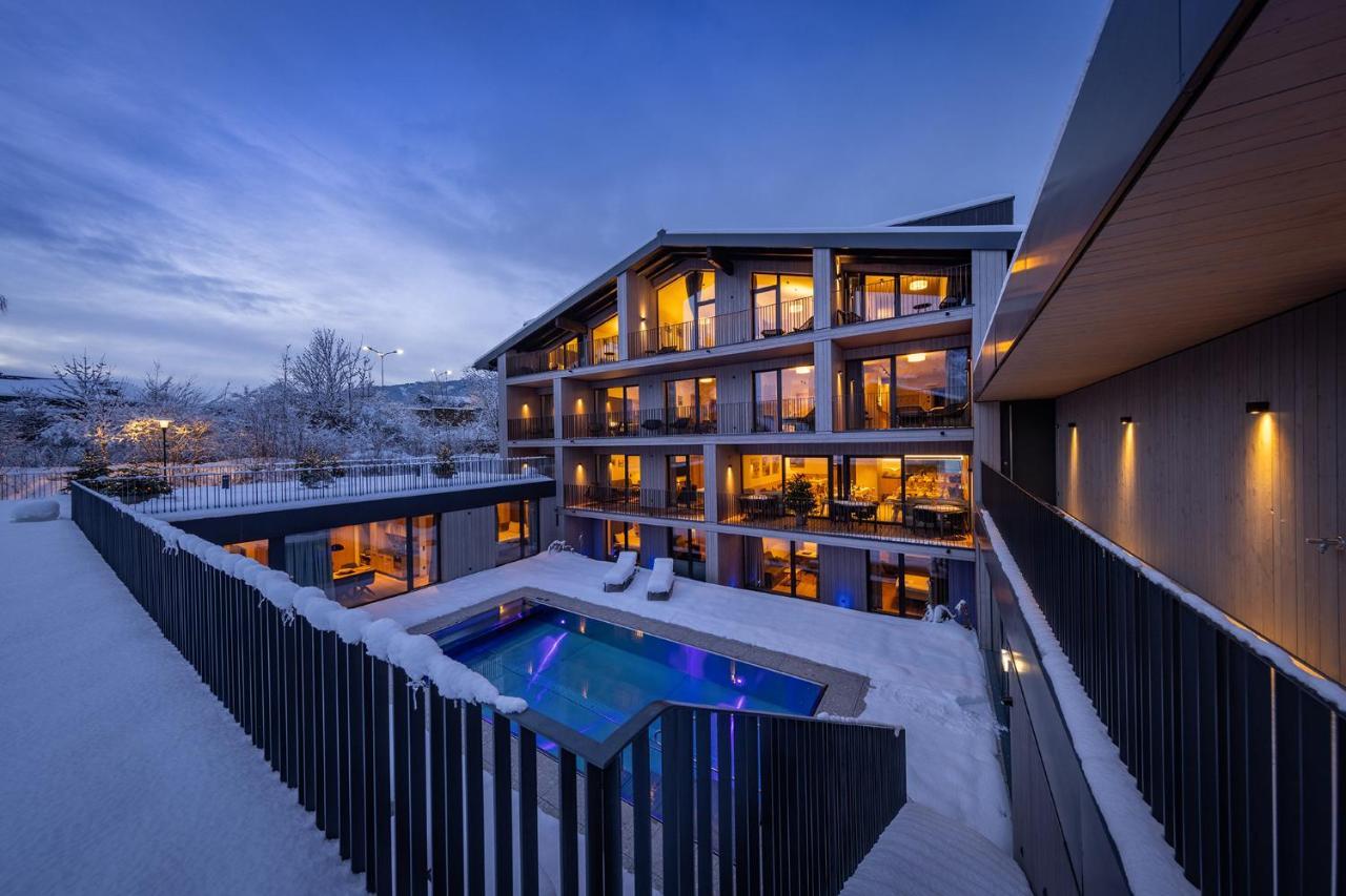 Emma Deluxe Aparthotel Ganzjaehrig Beheizter Aussenpool Piesendorf Exterior photo