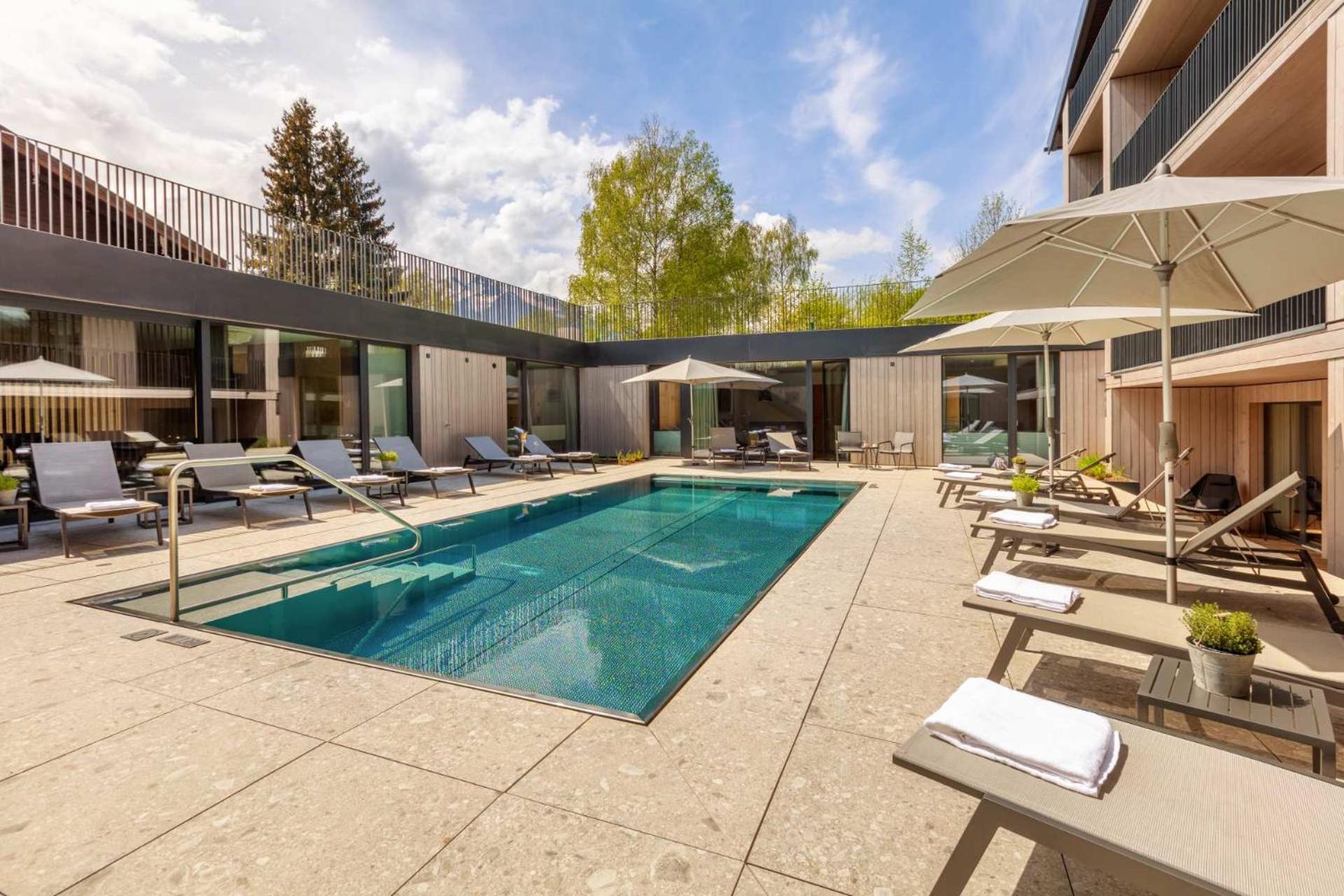 Emma Deluxe Aparthotel Ganzjaehrig Beheizter Aussenpool Piesendorf Room photo